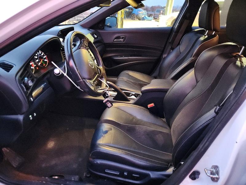 Photo 7 from auction – 2019 ACURA ILX with VIN 19UDE2F83KA012654