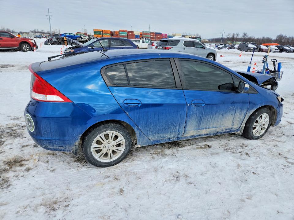 Photo 3 from auction – 2011 HONDA INSIGHT with VIN JHMZE2H79BS006973