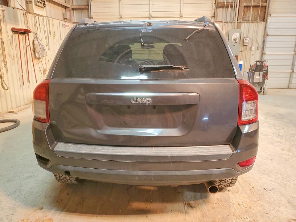Foto 6 de la subasta – 2014 JEEP COMPASS SP con VIN 1C4NJCBA3ED832538