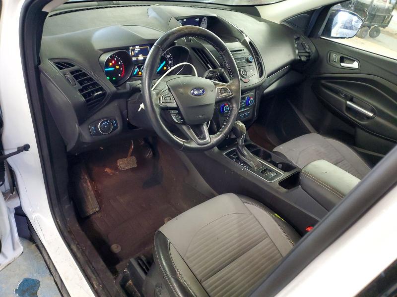 Photo 8 from auction – 2017 FORD ESCAPE with VIN 1FMCU0GD3HUD27373
