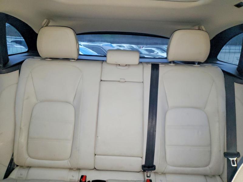 Photo 10 from auction – 2019 JAGUAR F-PACE PRE with VIN SADCK2FN6KA616082