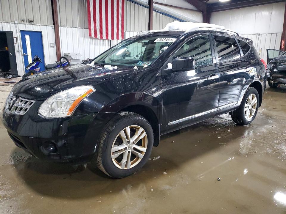 NISSAN ROGUE S 2013 with VIN JN8AS5MV2DW649985 - Photo from auction