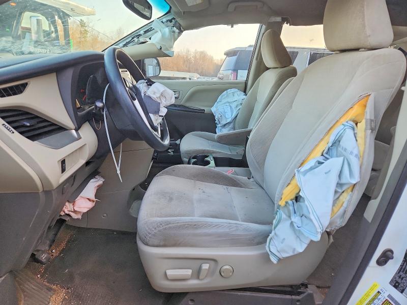 Photo 7 from auction – 2016 TOYOTA SIENNA with VIN 5TDKK3DC6GS698629