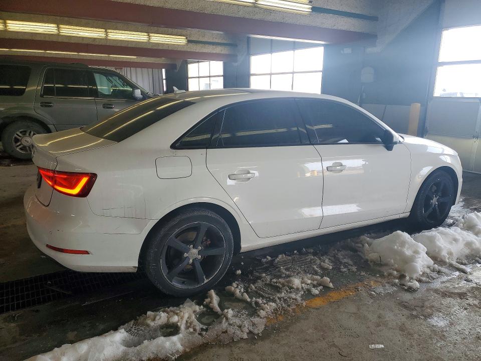 Photo 3 from auction – 2016 AUDI A3 PREMIUM with VIN WAUA7GFF1G1117639