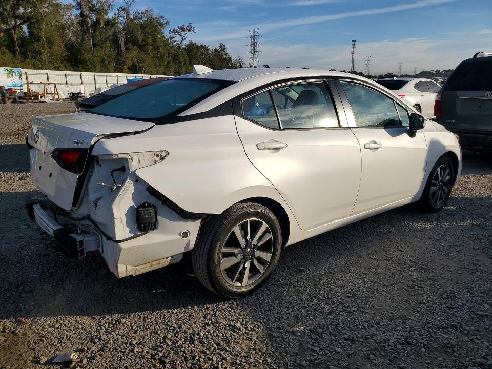 Photo 3 from auction – 2021 NISSAN VERSA with VIN 3N1CN8EV2ML885489