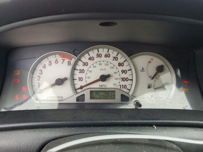 Photo 9 from auction – 2005 TOYOTA COROLLA CE with VIN 2T1BR32E55C551496