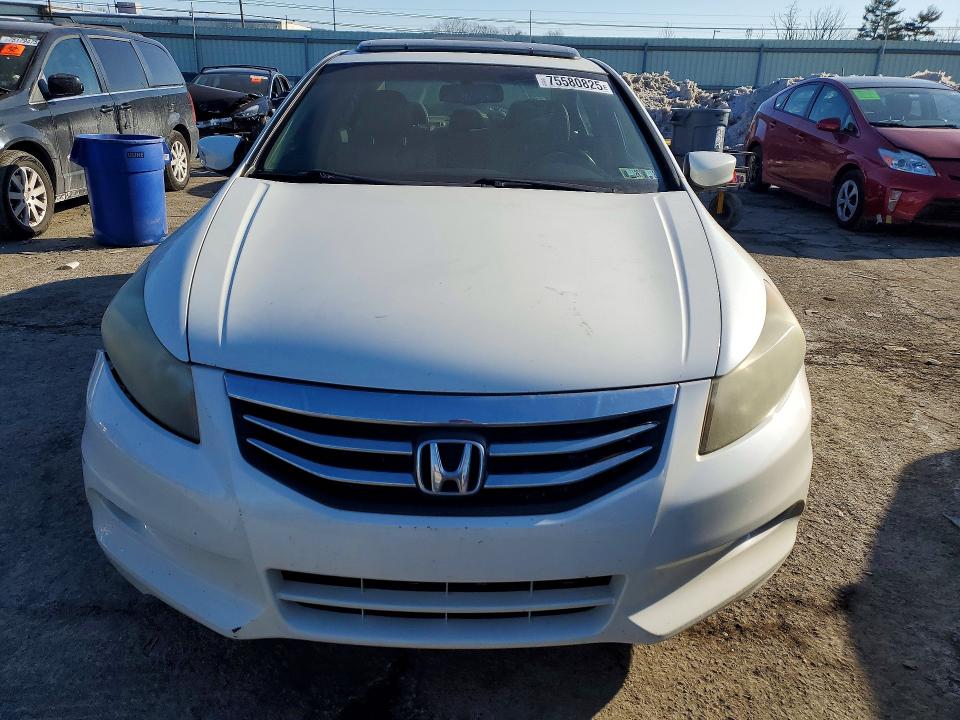 Photo 5 from auction – 2011 HONDA ACCORD with VIN 1HGCP3F89BA003503