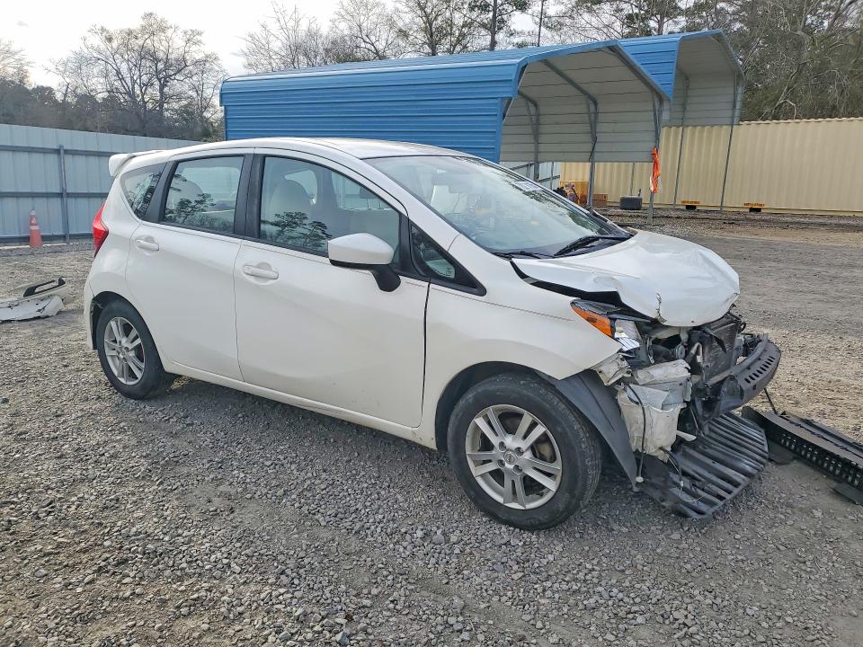 Photo 4 from auction – 2017 NISSAN VERSA NOTE with VIN 3N1CE2CP3HL367382