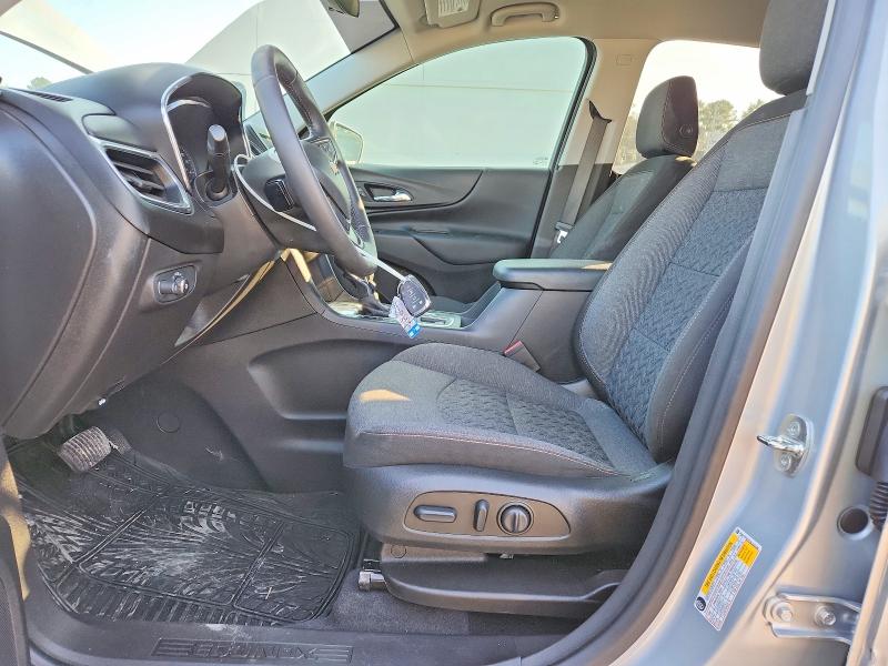 Photo 7 from auction – 2022 CHEVROLET EQUINOX with VIN 3GNAXKEV7NL105149