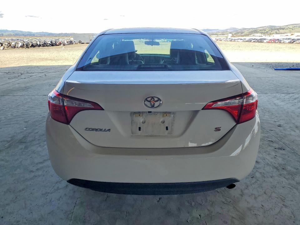Photo 6 from auction – 2016 TOYOTA COROLLA with VIN 5YFBURHE2GP369931