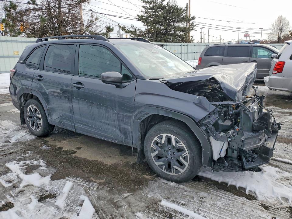 Photo 4 from auction – 2025 SUBARU FORESTER P with VIN JF2SLDDC6SH543709