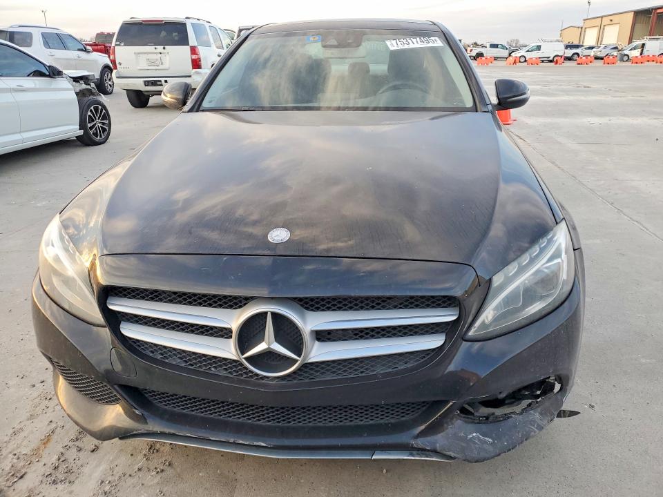 Photo 5 from auction – 2016 MERCEDES-BENZ C 300 with VIN WDDWF4JB1GR179872