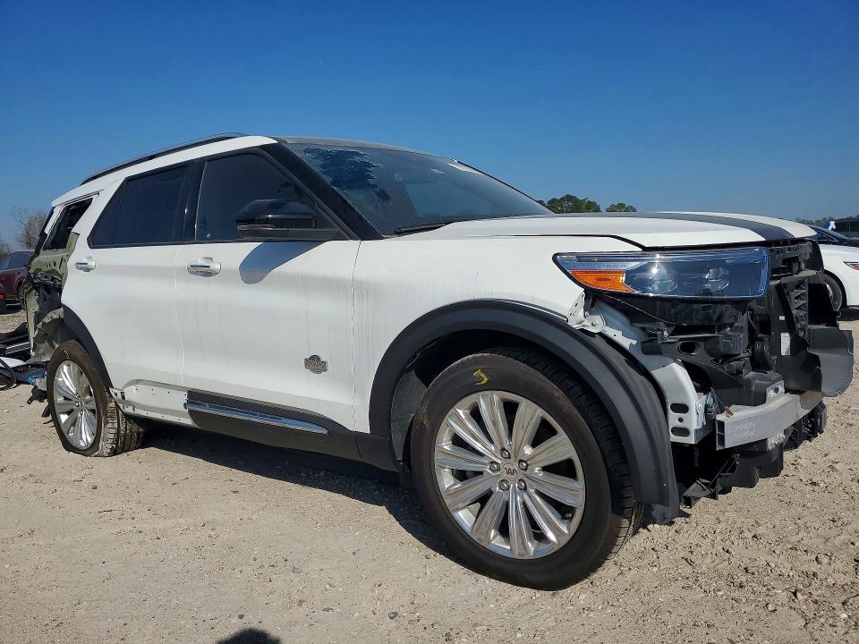 Photo 4 from auction – 2022 FORD EXPLORER with VIN 1FM5K8LC3NGA23240