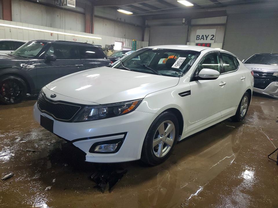 KIA OPTIMA 2015 with VIN 5XXGM4A76FG483927 - Photo from auction