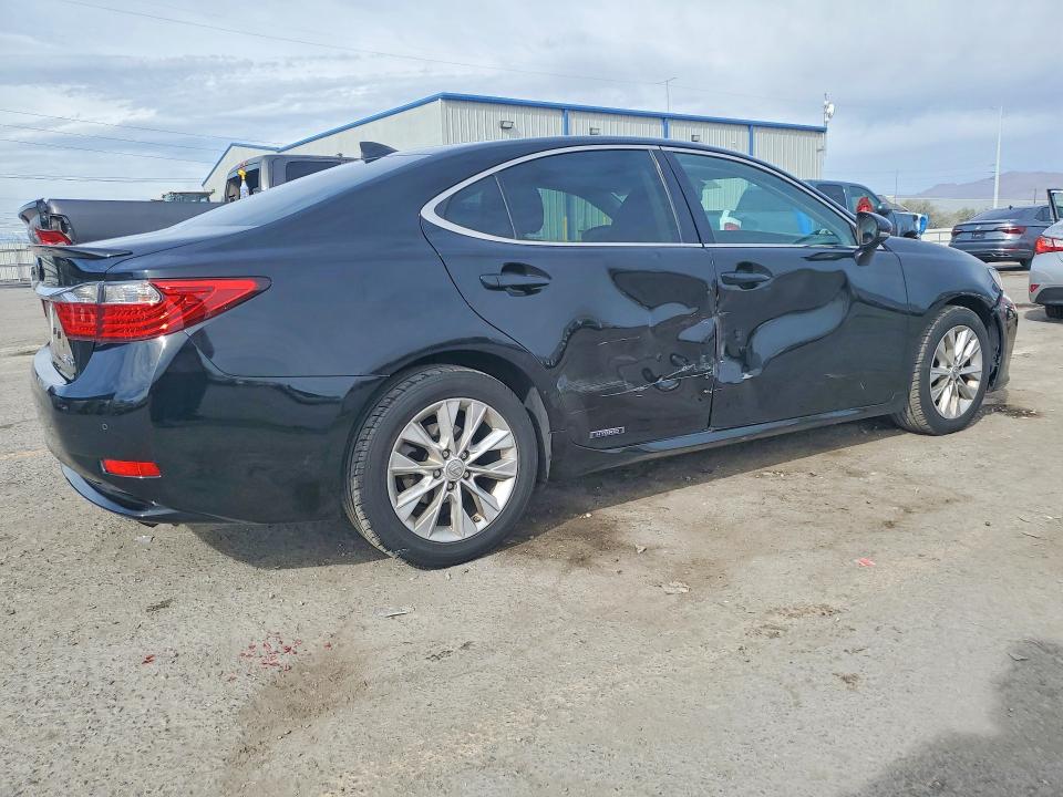 Фото 3 с аукциона – 2015 LEXUS ES 300 с VIN JTHBW1GG5F2095439