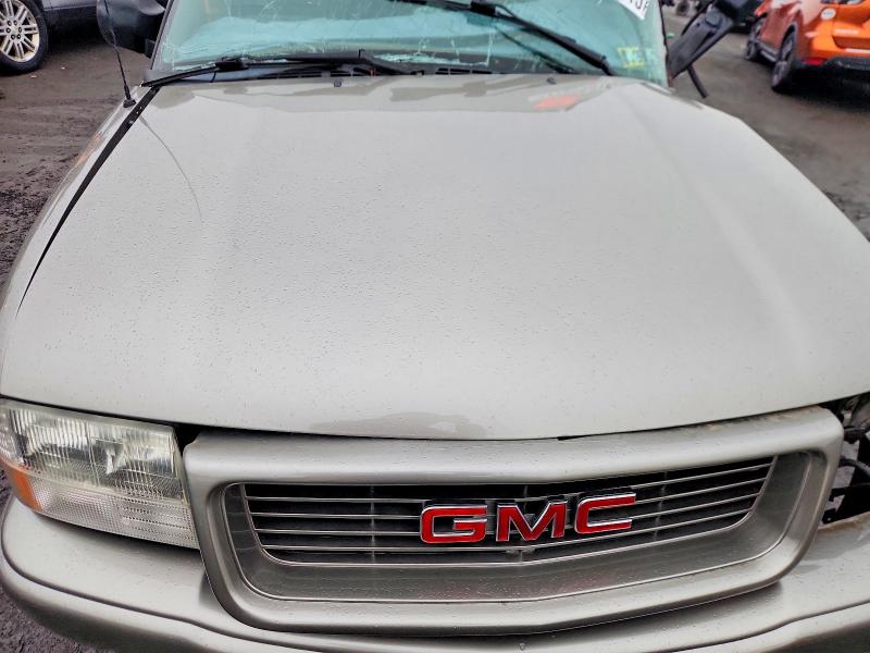 Photo 11 from auction – 2000 GMC SONOMA with VIN 1GTDT19W7Y8304476