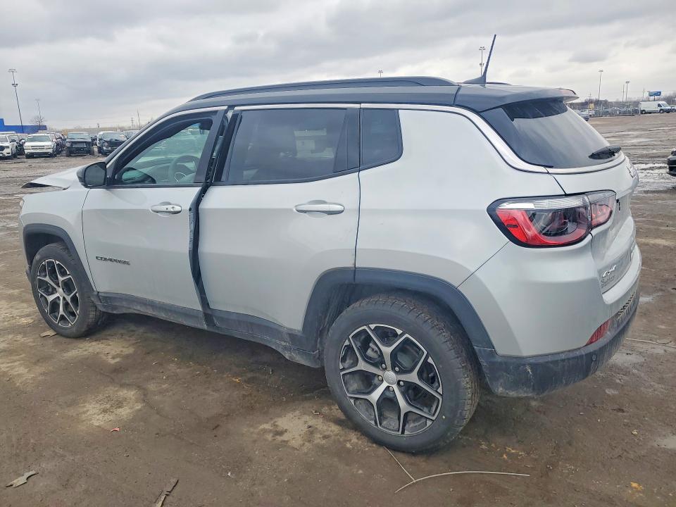 Photo 2 from auction – 2024 JEEP COMPASS with VIN 3C4NJDCN8RT139200