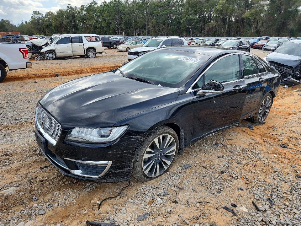 LINCOLN MKZ 2018 with VIN 3LN6L5E90JR627526 - Photo from auction
