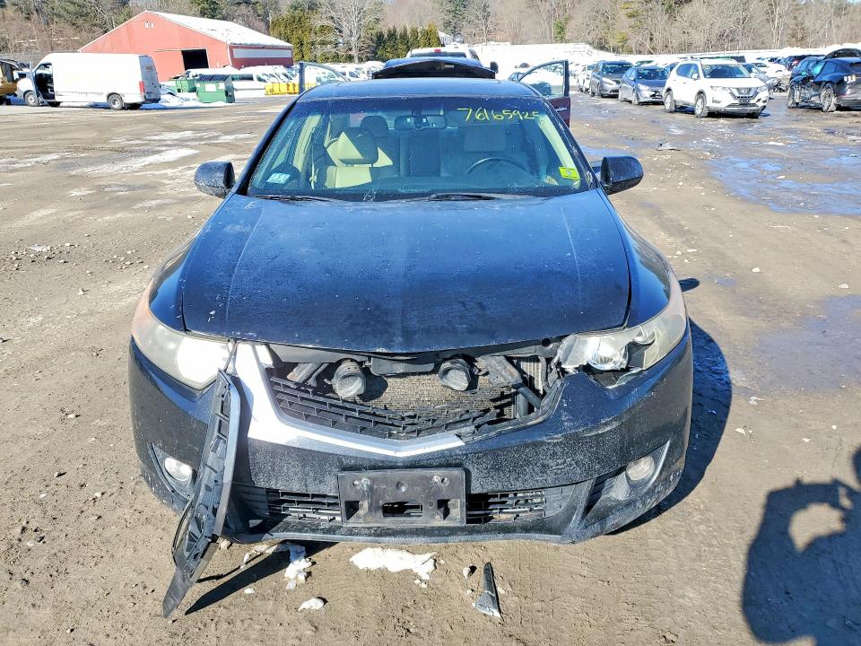 Photo 5 from auction – 2010 ACURA TSX with VIN JH4CU2F60AC036083