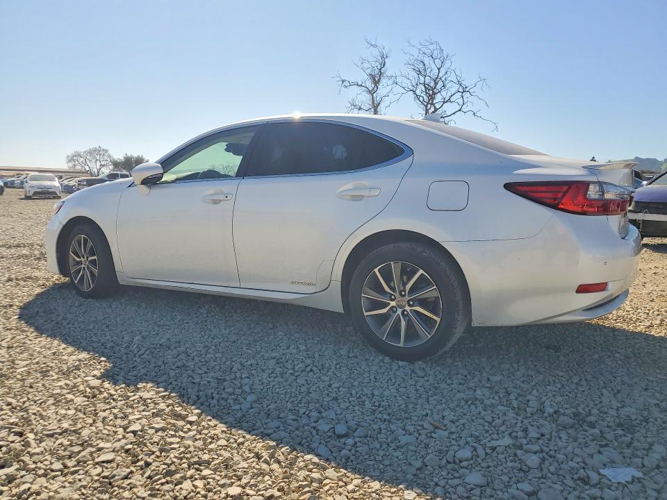 Photo 2 from auction – 2017 LEXUS ES 300H with VIN JTHBW1GGXH2156206