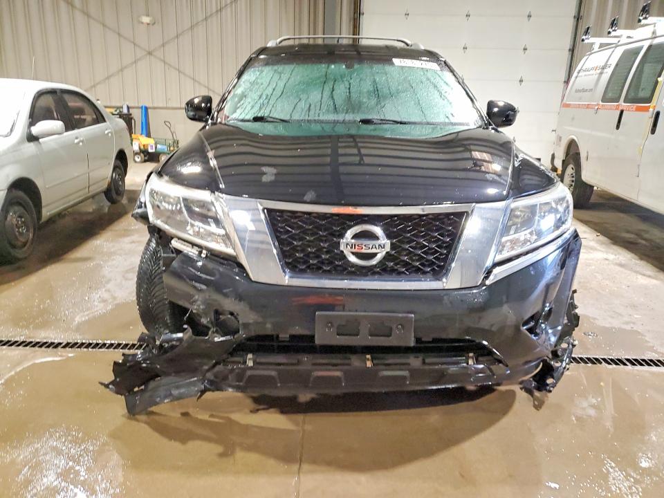 Photo 5 from auction – 2016 NISSAN PATHFINDER with VIN 5N1AR2MM1GC658708