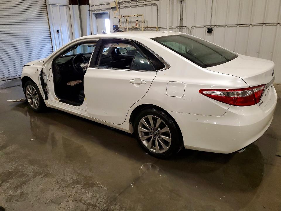 Photo 2 from auction – 2016 TOYOTA CAMRY with VIN 4T1BK1FK1GU575711