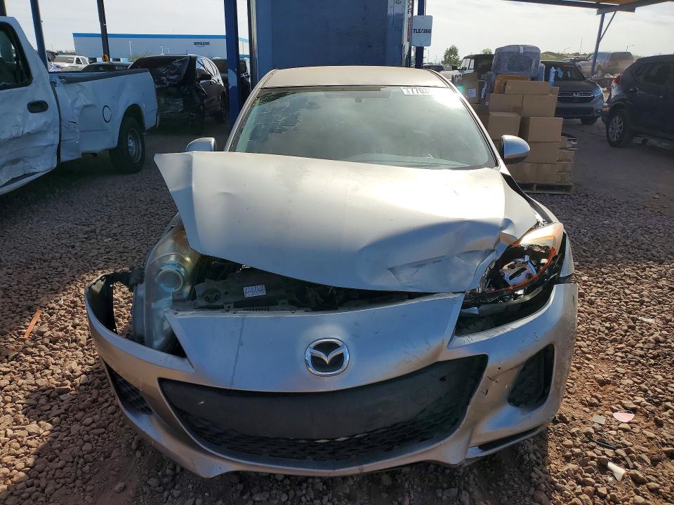Photo 5 from auction – 2013 MAZDA 3 with VIN JM1BL1VP3D1786159