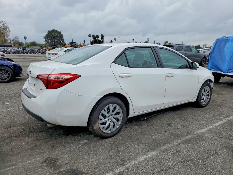 Photo 3 from auction – 2019 TOYOTA COROLLA L with VIN 5YFBURHE8KP891293