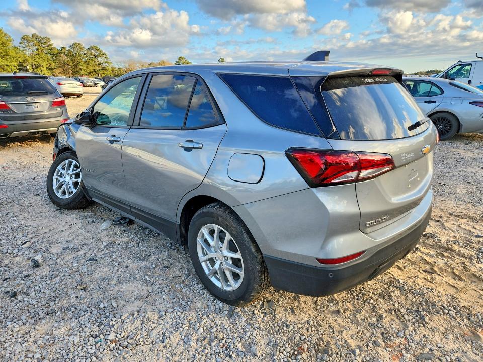 Photo 2 from auction – 2024 CHEVROLET EQUINOX with VIN 3GNAXHEG1RL231081