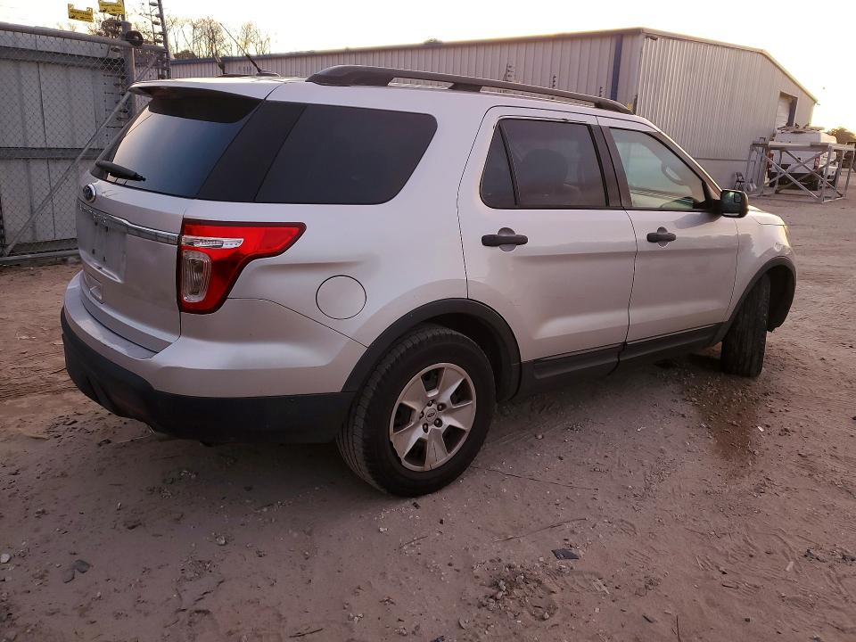 Photo 3 from auction – 2013 FORD EXPLORER with VIN 1FM5K7B88DGB97696