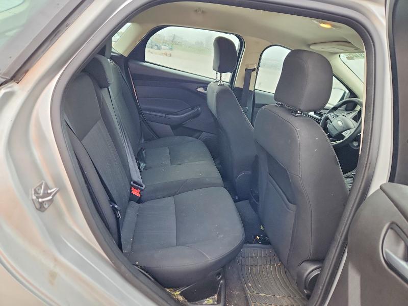 Photo 10 from auction – 2017 FORD FOCUS with VIN 1FADP3K2XHL231677
