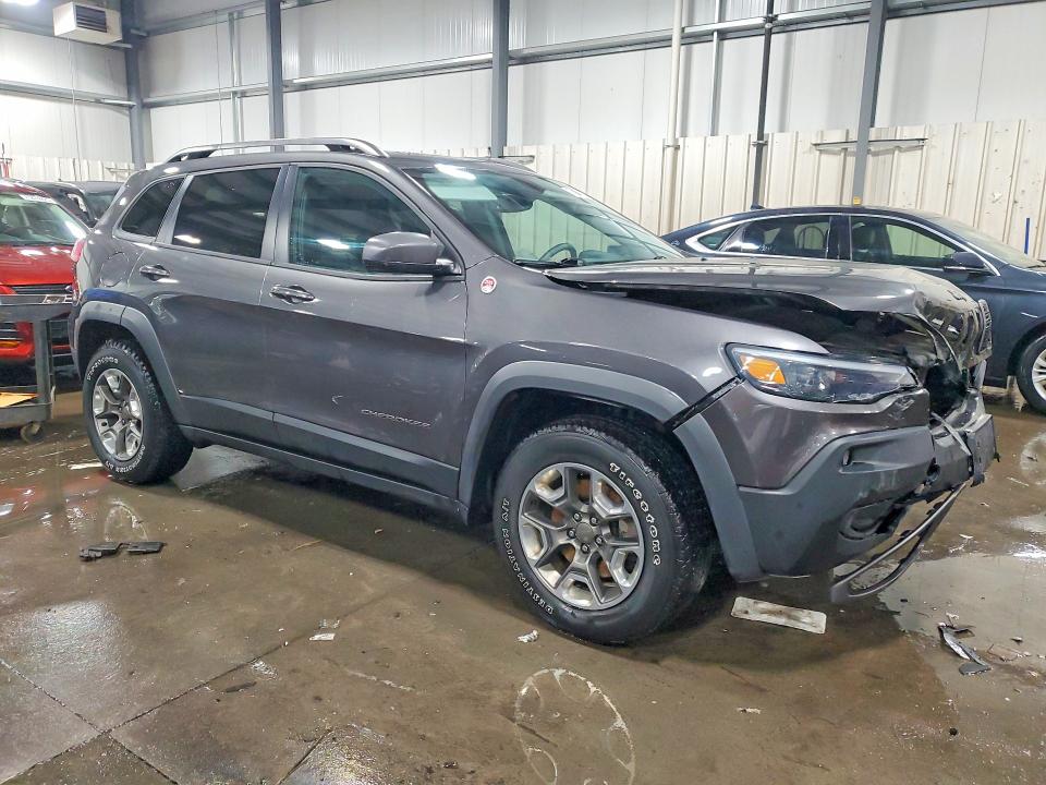 Photo 4 from auction – 2019 JEEP CHEROKEE with VIN 1C4PJMBX7KD437583