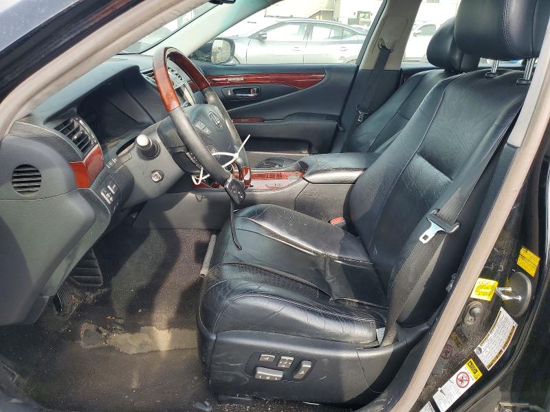 Photo 7 from auction – 2011 LEXUS LS 460 with VIN JTHCL5EF2B5010726