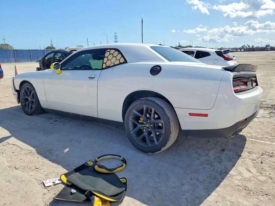 Photo 2 from auction – 2019 DODGE CHALLENGER with VIN 2C3CDZJG1KH566818