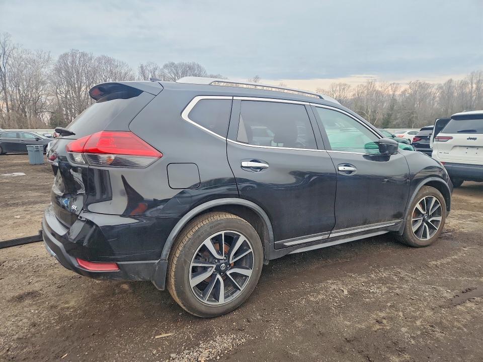 Photo 3 from auction – 2018 NISSAN ROGUE with VIN JN8AT2MT4JW466545