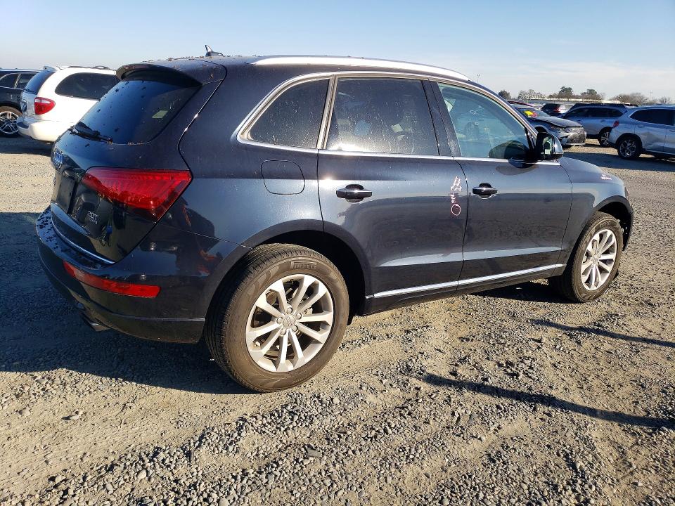 Photo 3 from auction – 2017 AUDI Q5 with VIN WA1C2AFP4HA067606