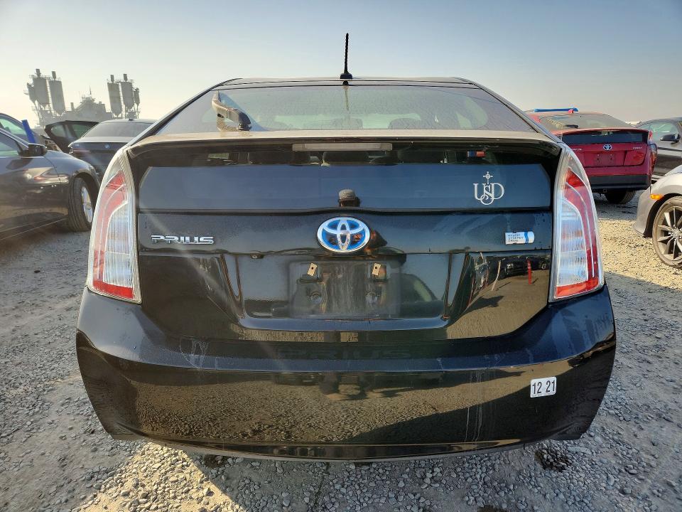 Photo 6 from auction – 2015 TOYOTA PRIUS with VIN JTDKN3DU0F0431214
