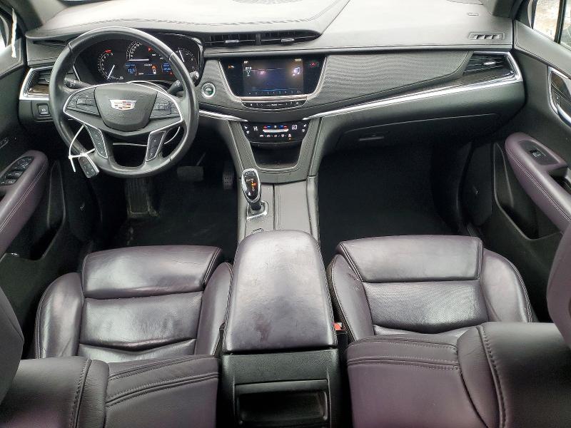 Photo 8 from auction – 2017 CADILLAC XT5 with VIN 1GYKNBRSXHZ125938