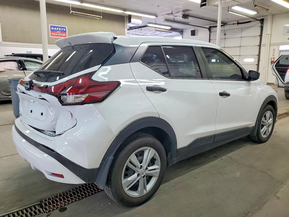 Photo 3 from auction – 2024 NISSAN KICKS with VIN 3N1CP5BV4RL577700