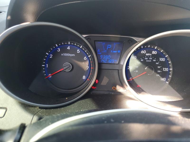 Photo 9 from auction – 2012 HYUNDAI TUCSON GLS with VIN KM8JU3AC7CU463426