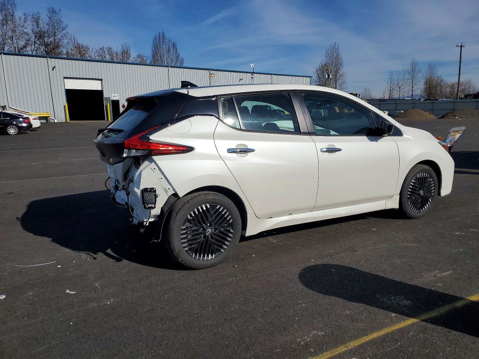Photo 3 from auction – 2024 NISSAN LEAF with VIN 1N4CZ1CV6RC556749