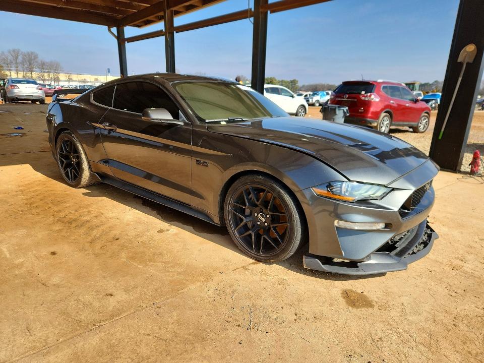 Photo 4 from auction – 2020 FORD MUSTANG with VIN 1FA6P8CF6L5146839