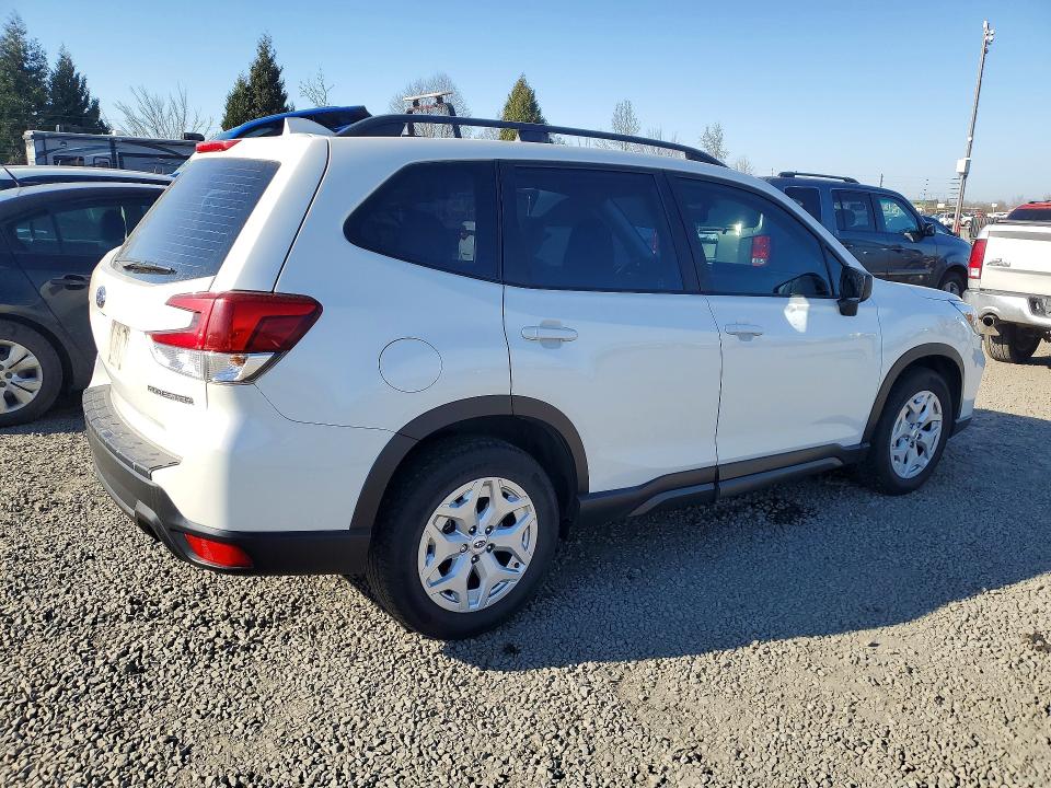 Photo 3 from auction – 2020 SUBARU FORESTER with VIN JF2SKADC6LH600378