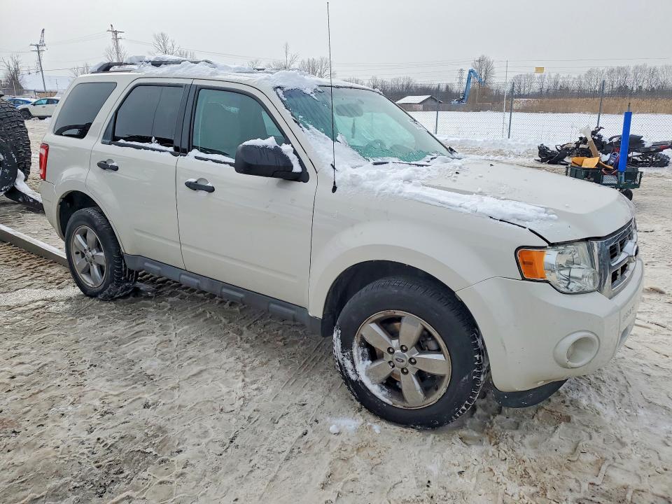 Photo 4 from auction – 2012 FORD ESCAPE with VIN 1FMCU0D75CKC65929