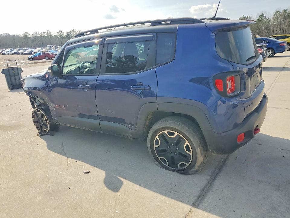 Photo 2 from auction – 2016 JEEP RENEGADE with VIN ZACCJBCT4GPD28232