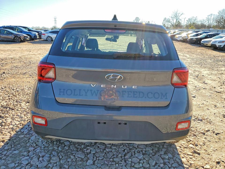 Photo 6 from auction – 2020 HYUNDAI VENUE with VIN KMHRB8A30LU034778