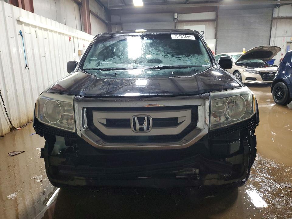 Photo 5 from auction – 2011 HONDA PILOT with VIN 5FNYF4H21BB061442