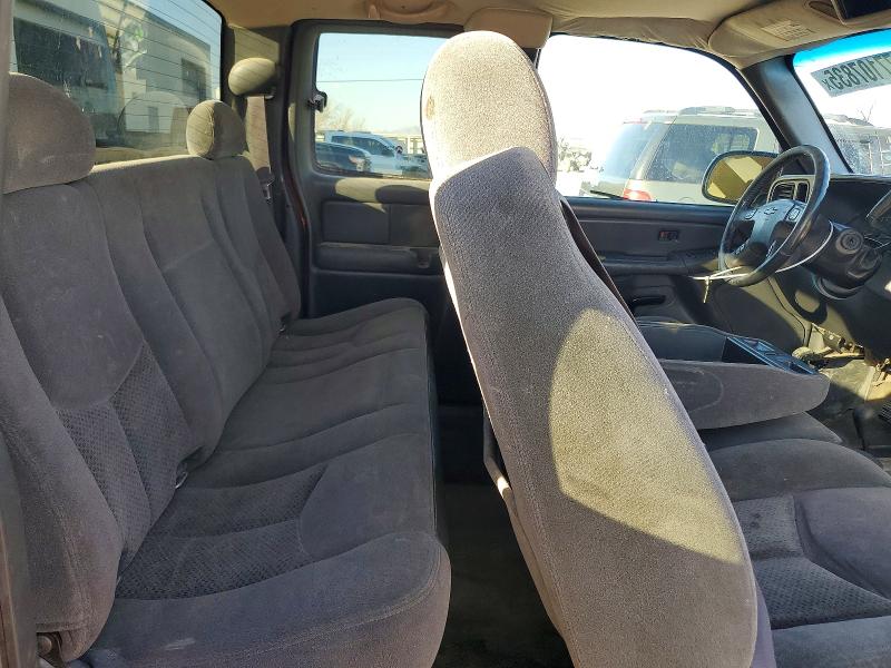Photo 10 from auction – 2005 CHEVROLET SILVERADO with VIN 1GCEK19B65E176149