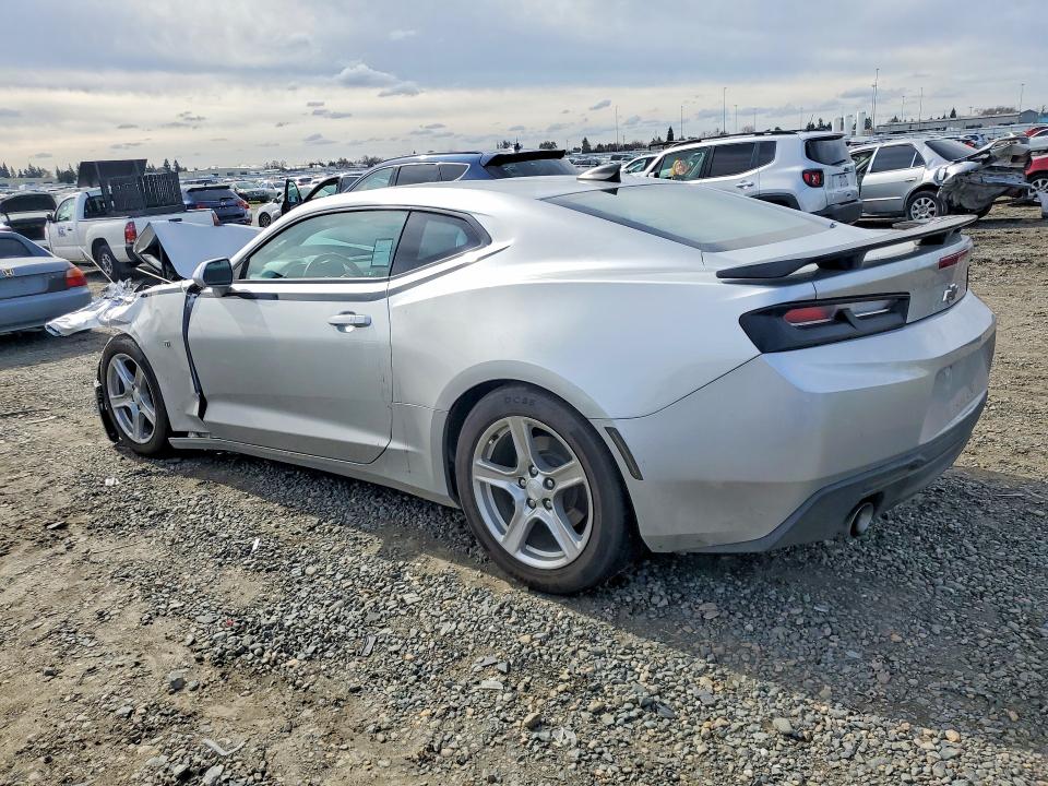 Photo 2 from auction – 2018 CHEVROLET CAMARO with VIN 1G1FB1RX4J0187859