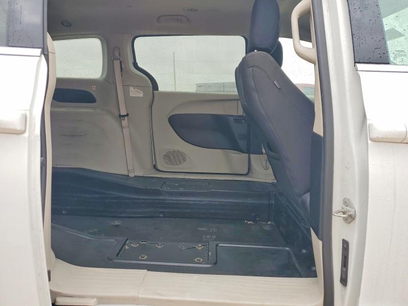 Photo 11 from auction – 2022 CHRYSLER VOYAGER with VIN 2C4RC1CG0NR204307